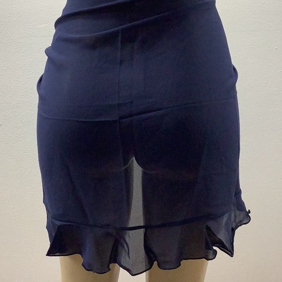 Zuliana lettuce trim beach cover up/sarong. Made in USA. New With Tags - Picture 4 of 4